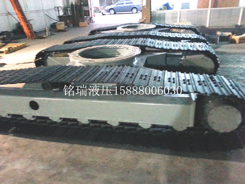 螺旋打樁機上用X梁底盤